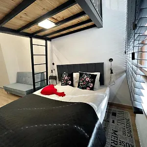  Apartmán Loftowe Blisko Rynku